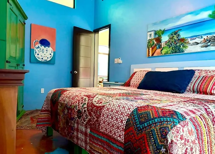 Casa de férias Near Beach! Everyone Loves Villa, Private Pool *