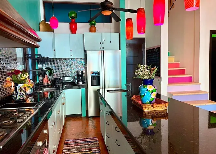 Near Beach! Everyone Loves Villa, Private Pool Casa de férias Playa del Carmen