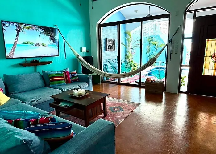 Casa de férias Near Beach! Everyone Loves Villa, Private Pool