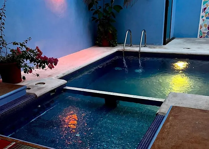 Near Beach! Everyone Loves Villa, Private Pool
